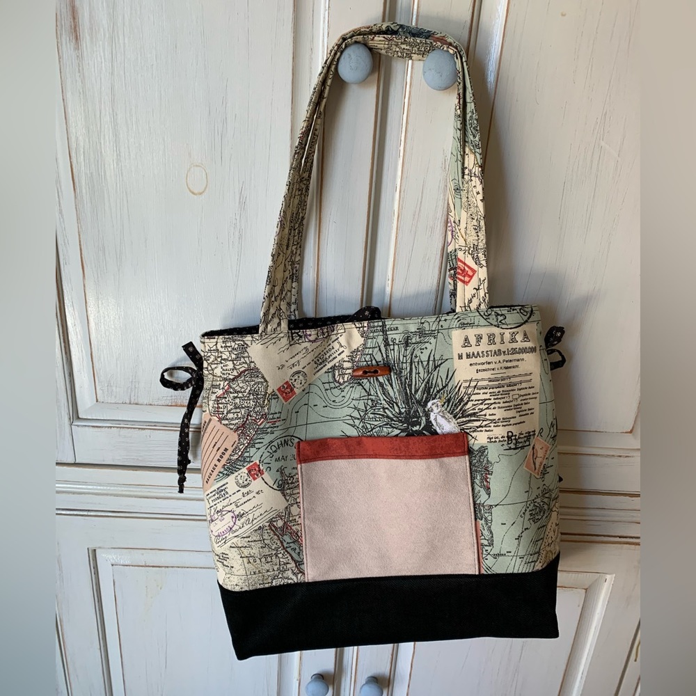 Travelers Dream Tote! NEW wo tags